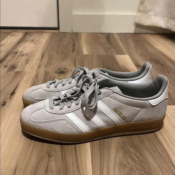 adidas gazelle silver green womens adidas Gazelle ADV - Unisex - Grey Two / Chalk White / Gold main image 0